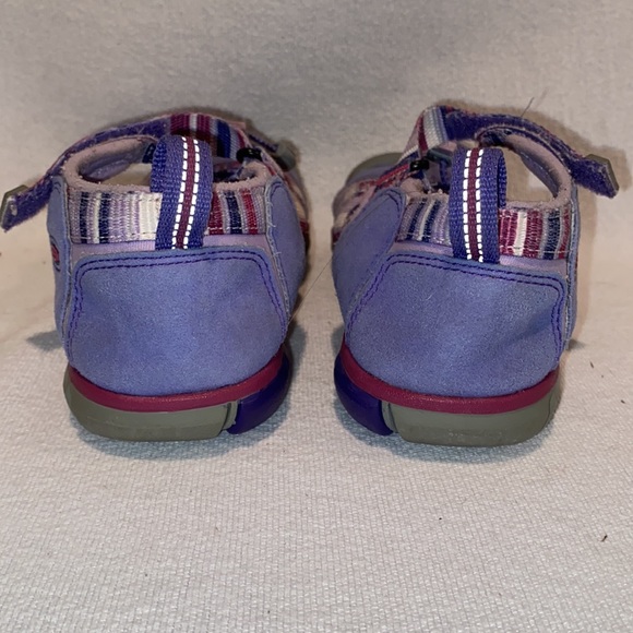 Keen girls purple closed toe water shoes size 2 - Picture 3 of 7